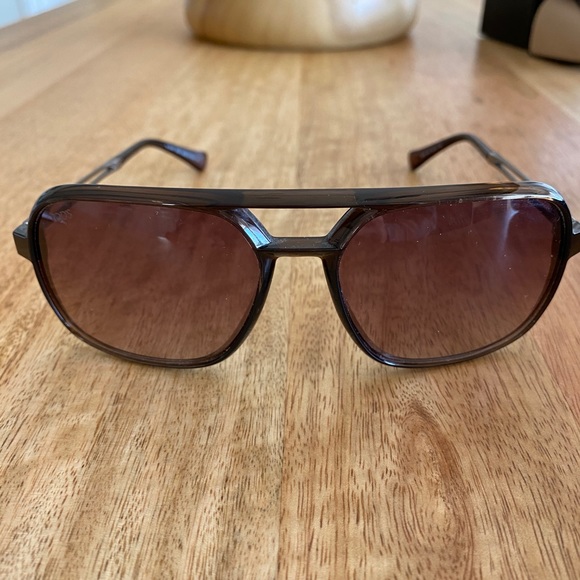 Men’s Tods sunglasses main image 3